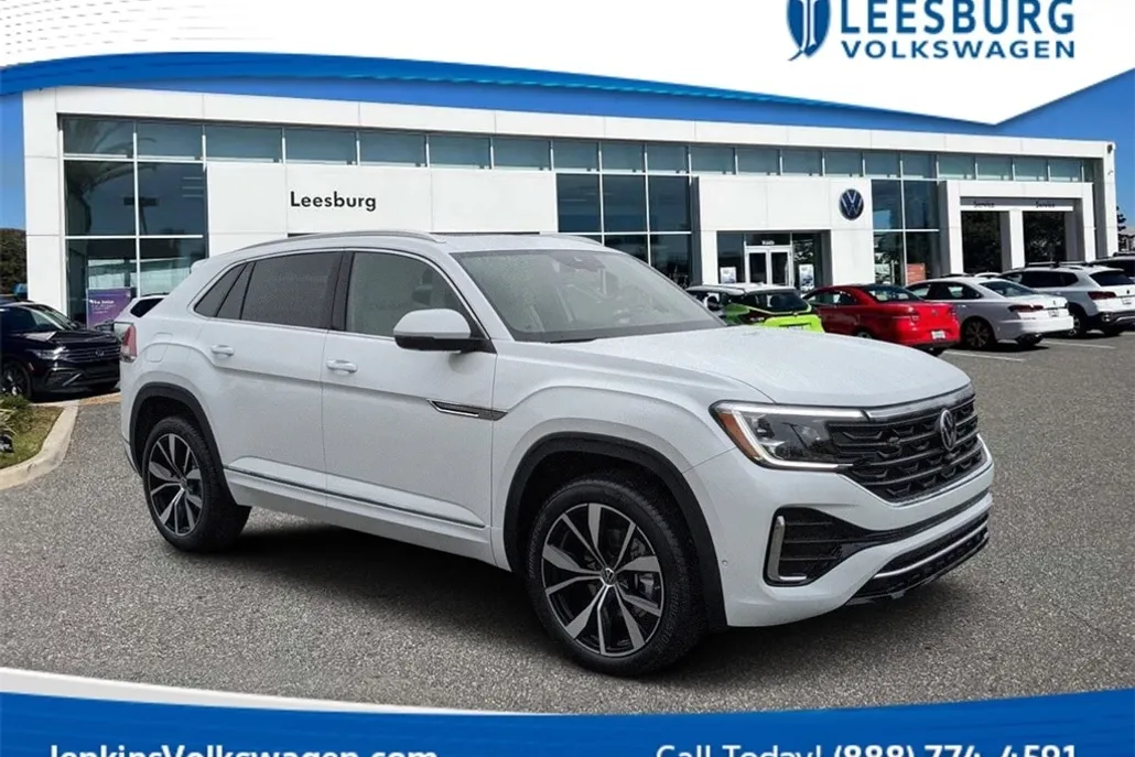 2025 Volkswagen Atlas Cross Sport SEL Premium R-Line photo 1