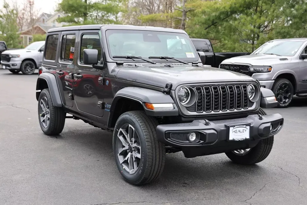 2025 Jeep Wrangler 4xe Sport S photo 1