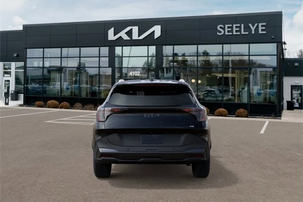 2026 Kia Sportage Hybrid X-Line photo 1