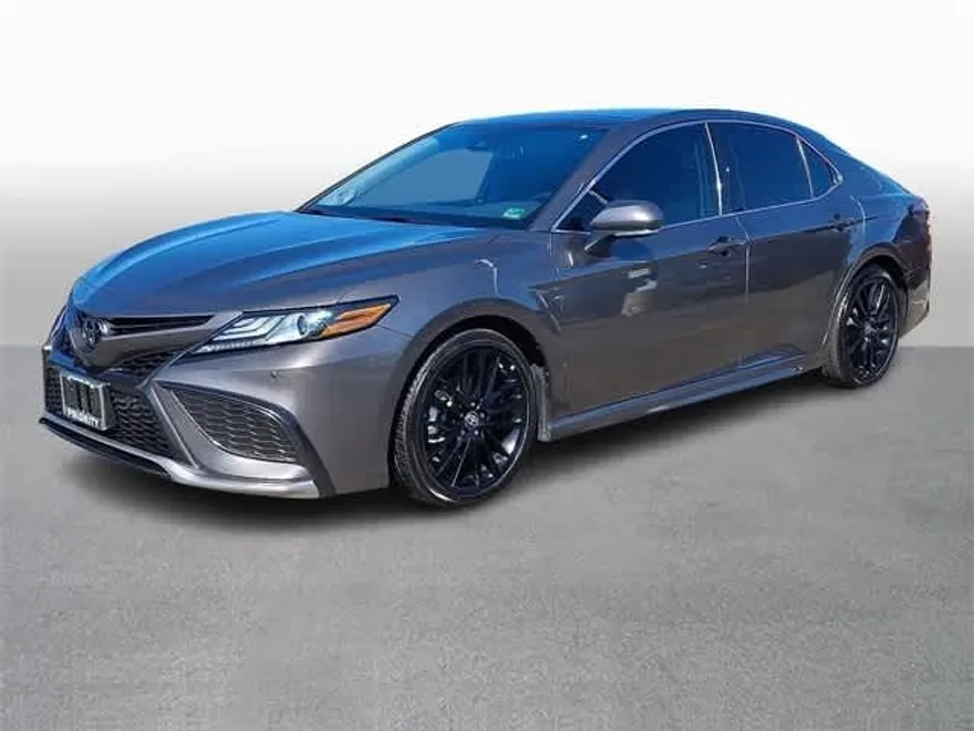 2022 Toyota Camry XSE photo 1