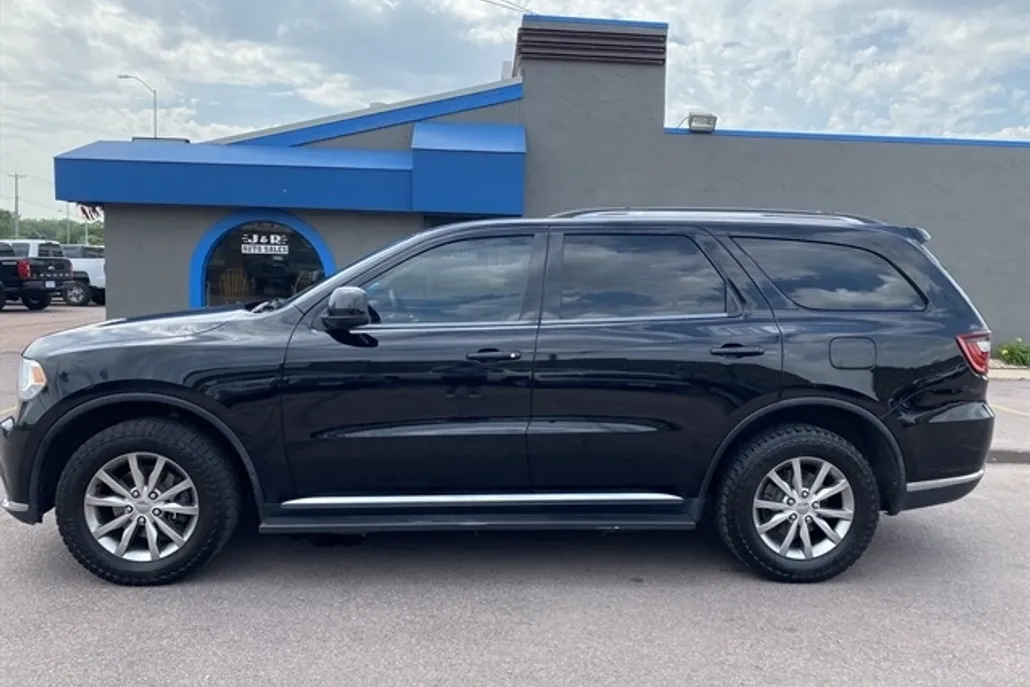 2017 Dodge Durango SXT photo 1