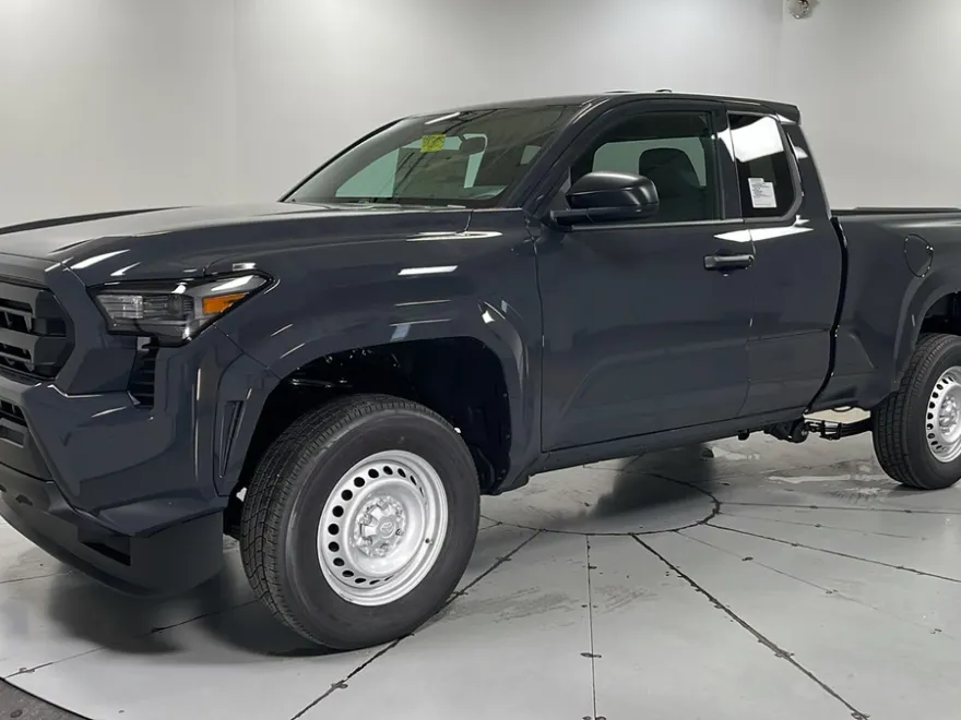 2025 Toyota Tacoma SR XtraCab photo 1
