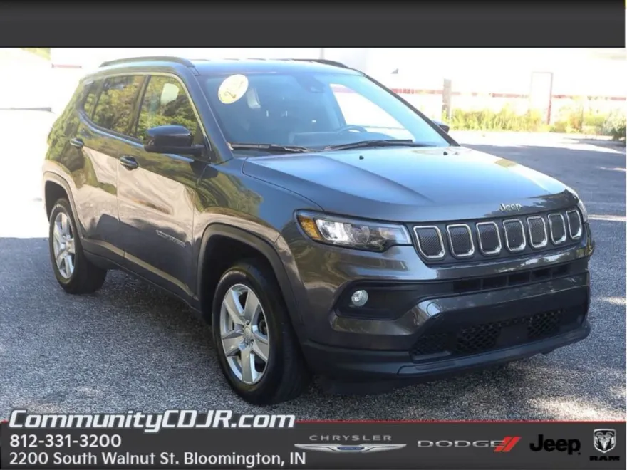 2022 Jeep Compass Latitude photo 1