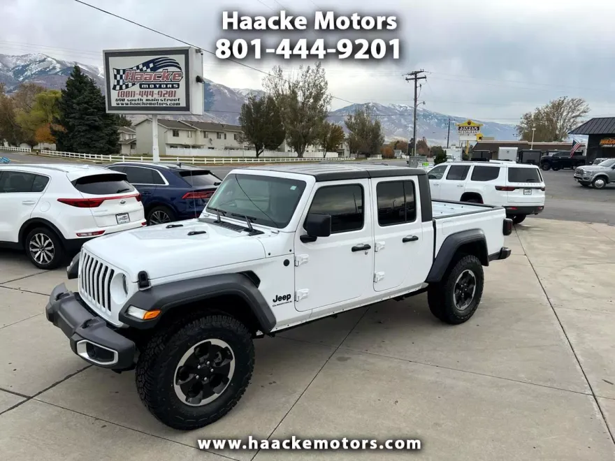 2023 Jeep Gladiator Sport photo 1