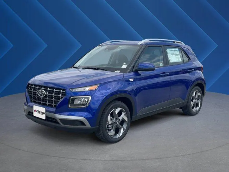 2025 Hyundai Venue SEL photo 1