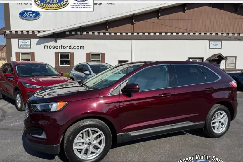 2024 Ford Edge SEL photo 1