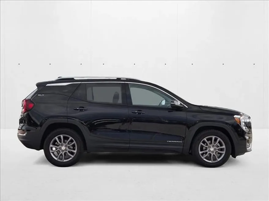 2024 Gmc Terrain SLT photo 1