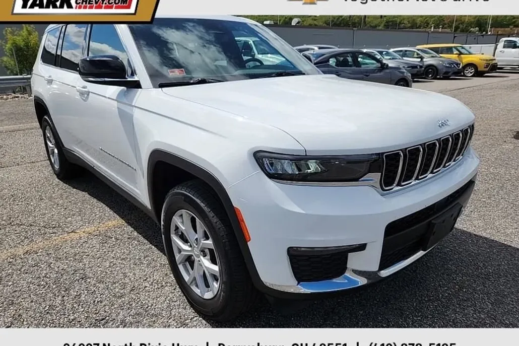 2023 Jeep Grand Cherokee Limited photo 1
