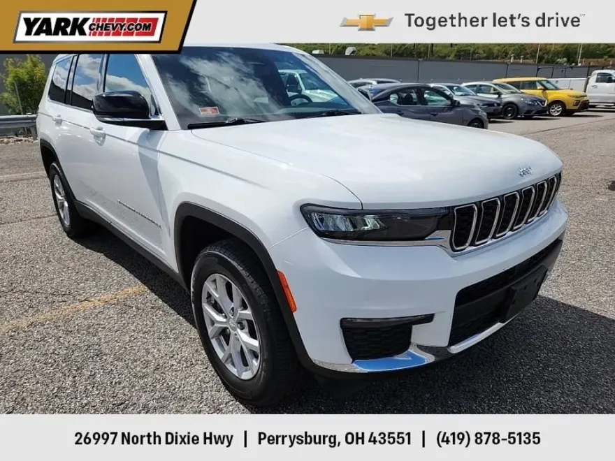 2023 Jeep Grand Cherokee Limited photo 1