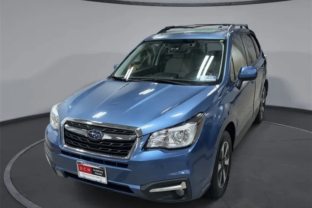 2018 Subaru Forester Premium photo 1