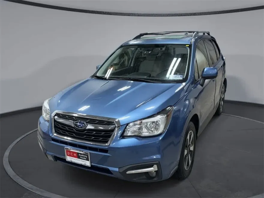 2018 Subaru Forester Premium photo 1