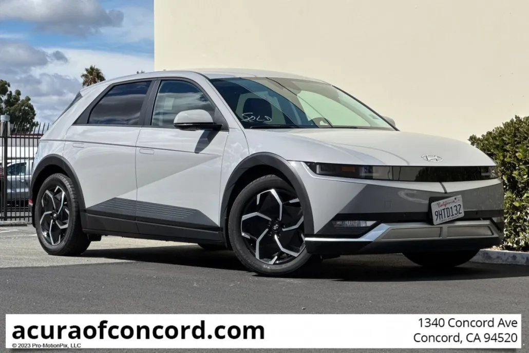 2023 Hyundai Ioniq 5 SEL photo 1