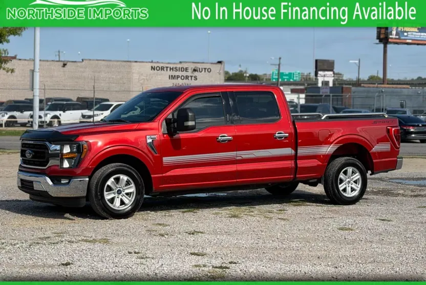 2023 Ford F-150 XLT photo 1