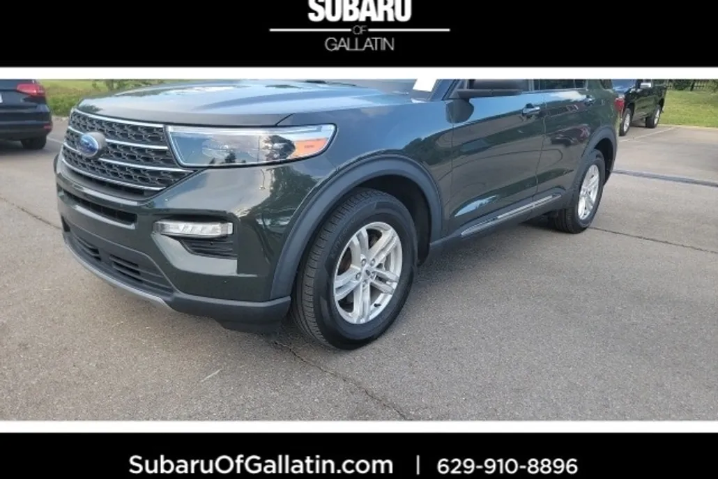 2022 Ford Explorer XLT photo 1