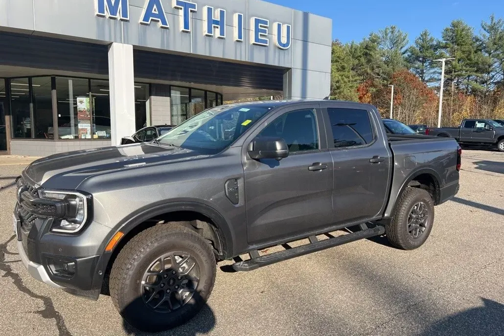 2024 Ford Ranger XLT photo 1