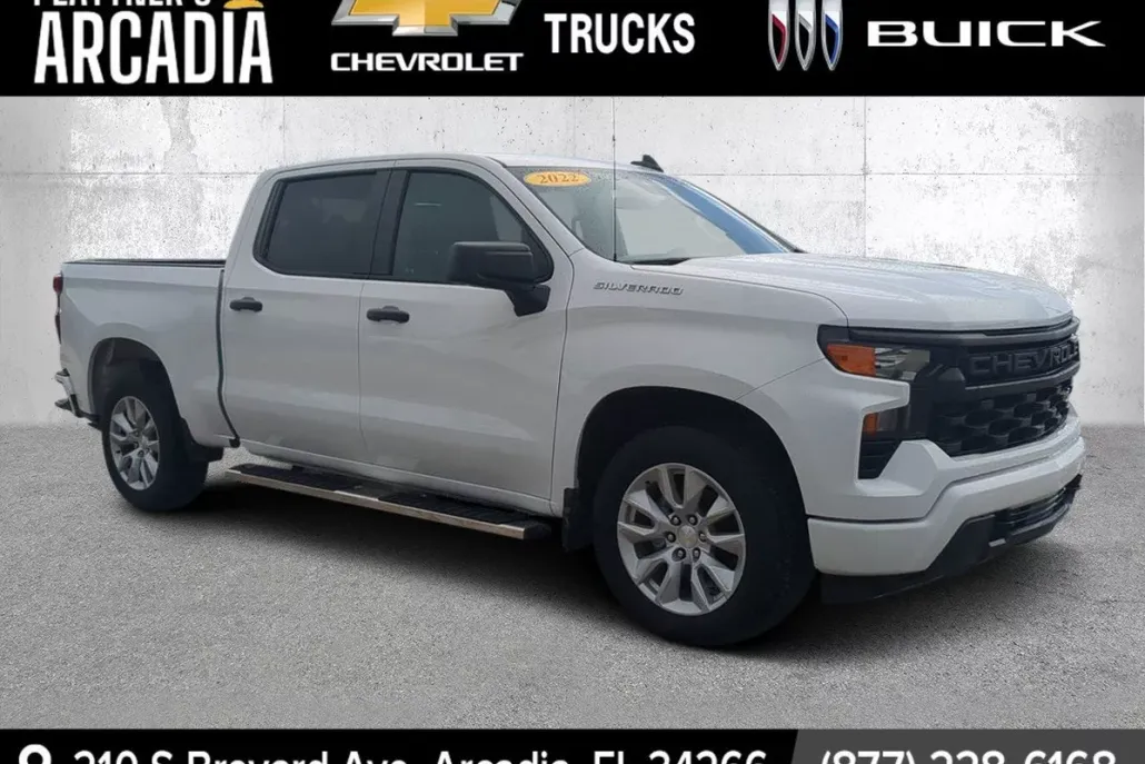2022 Chevrolet Silverado 1500 Custom photo 1