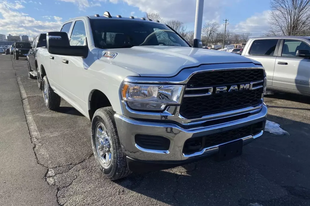2024 Ram 2500 Tradesman photo 1