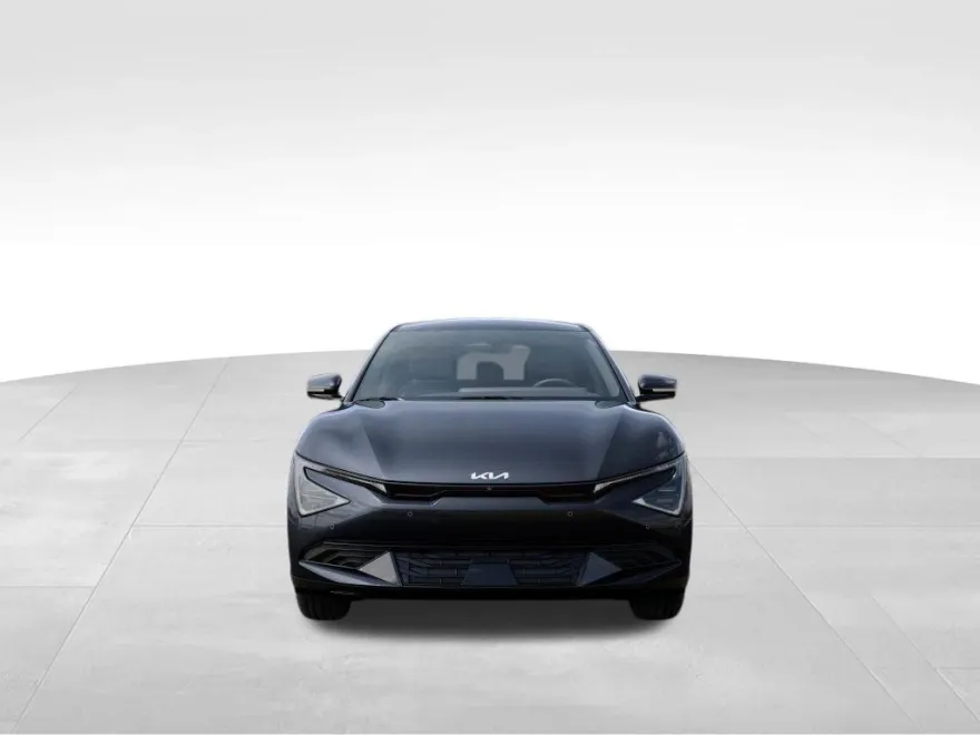 2025 Kia EV6 Light photo 1