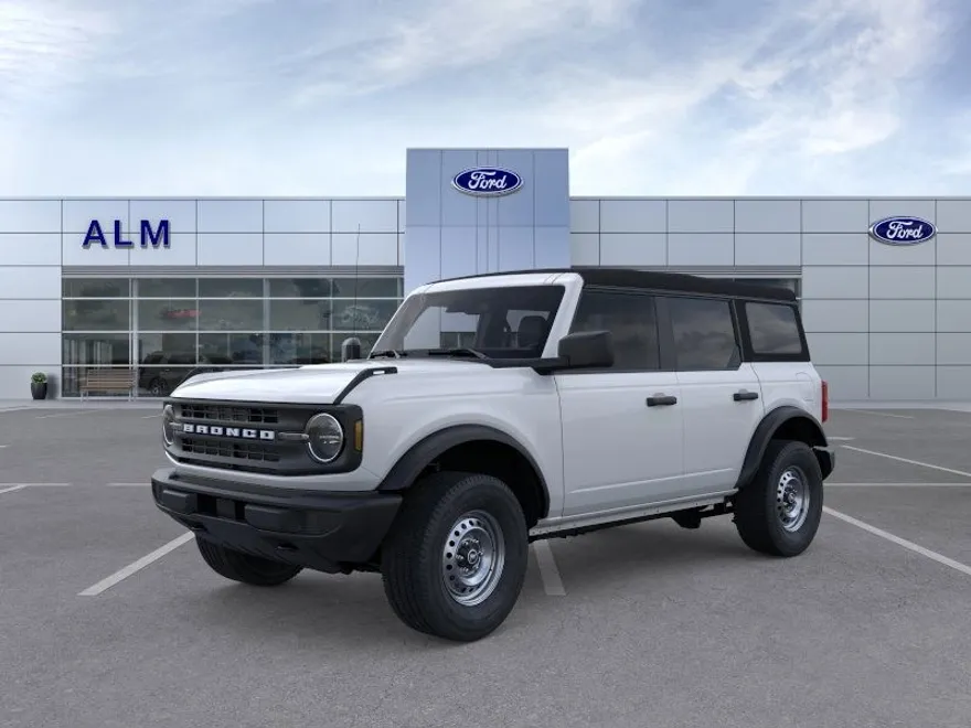 2025 Ford Bronco Base photo 1