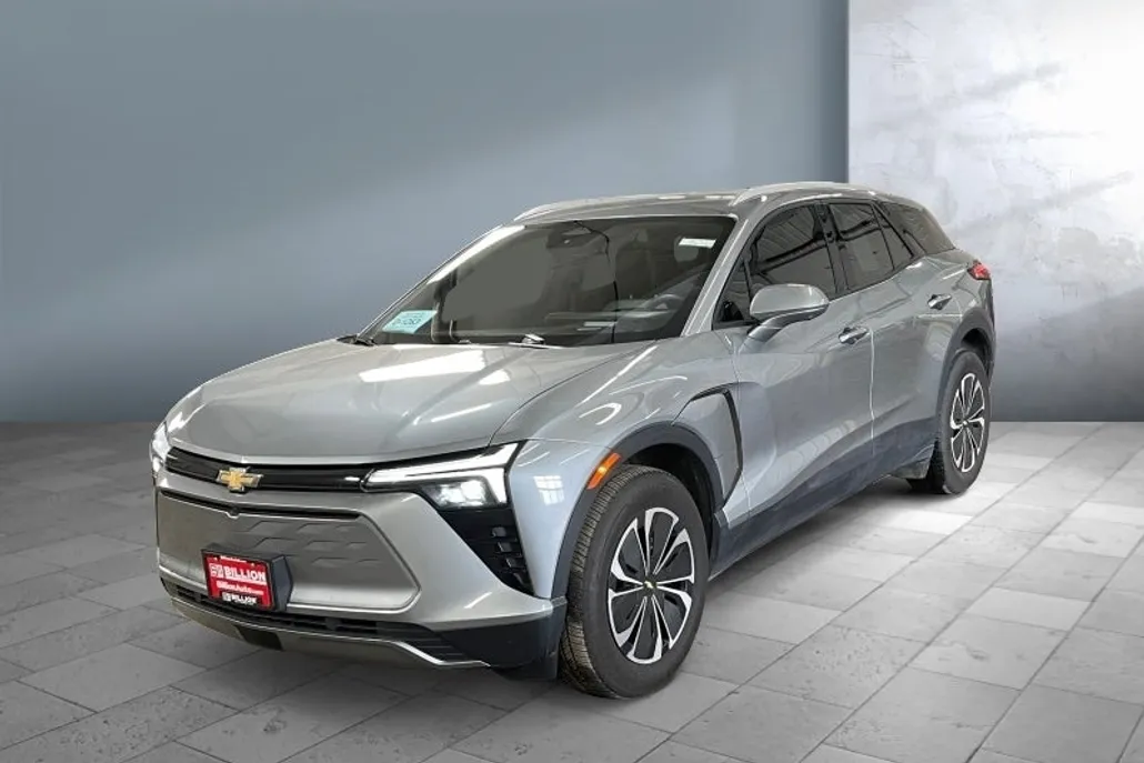2024 Chevrolet Blazer 2LT photo 1