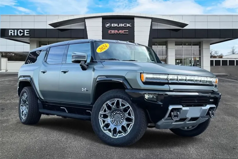2024 Gmc Hummer EV photo 1