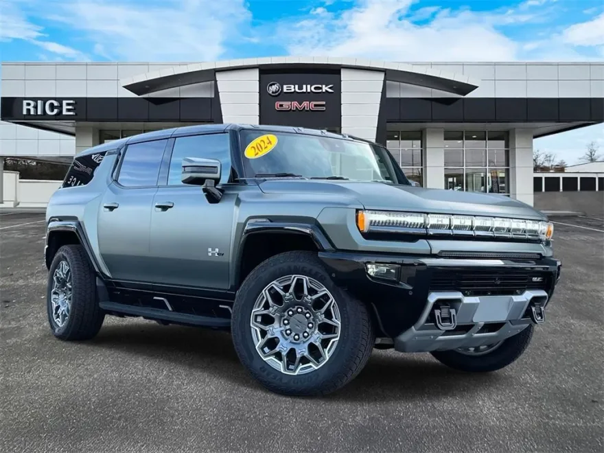 2024 Gmc Hummer EV photo 1