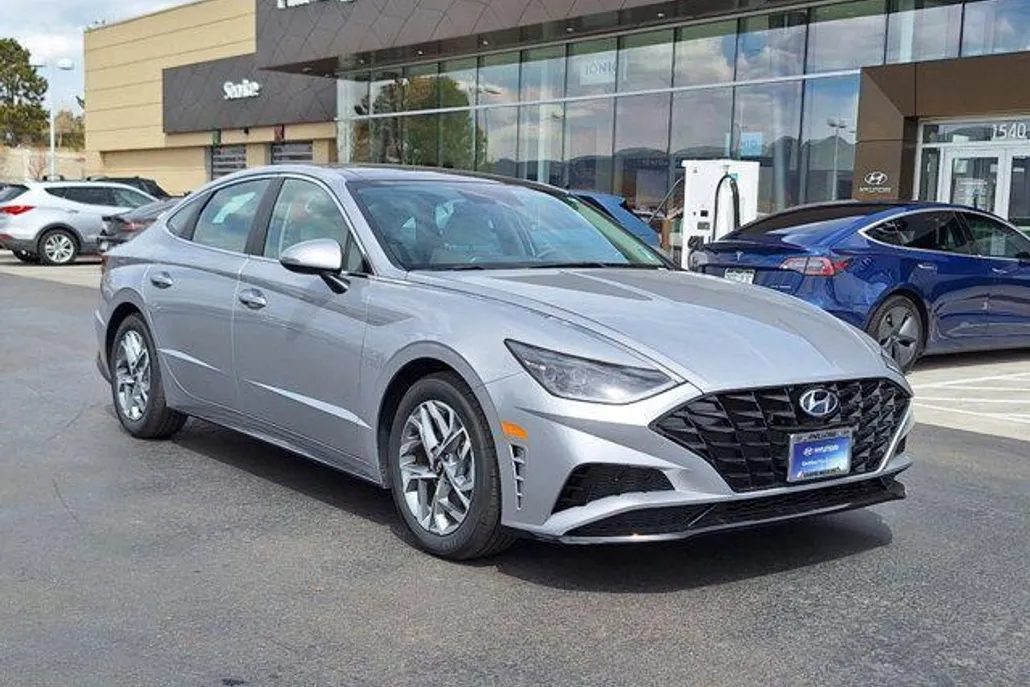 2023 Hyundai Sonata SEL Convenience photo 1