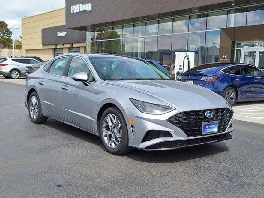 2023 Hyundai Sonata SEL Convenience photo 1