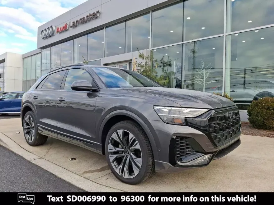 2025 Audi Q8 55 Premium Plus photo 1
