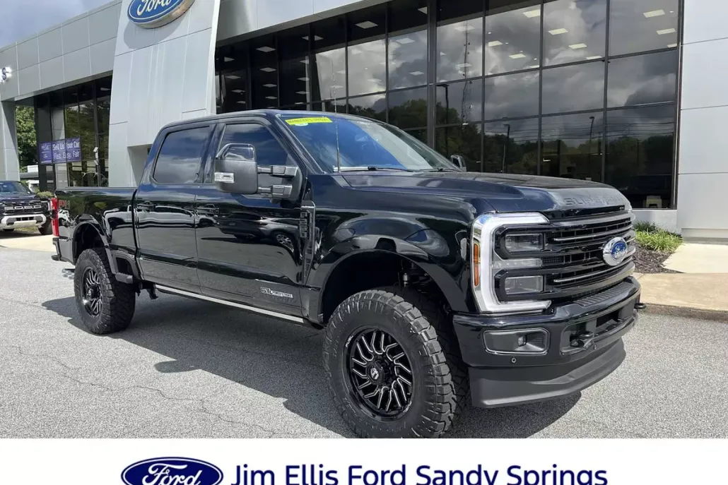2026 Ford F-250 Platinum photo 1