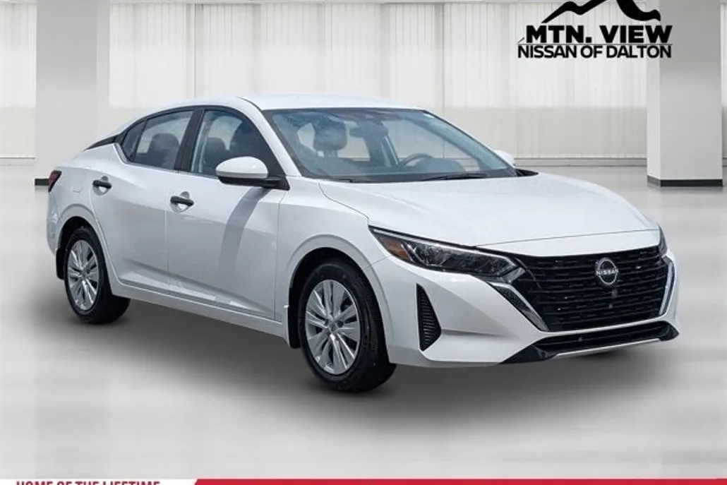 2025 Nissan Sentra S photo 1