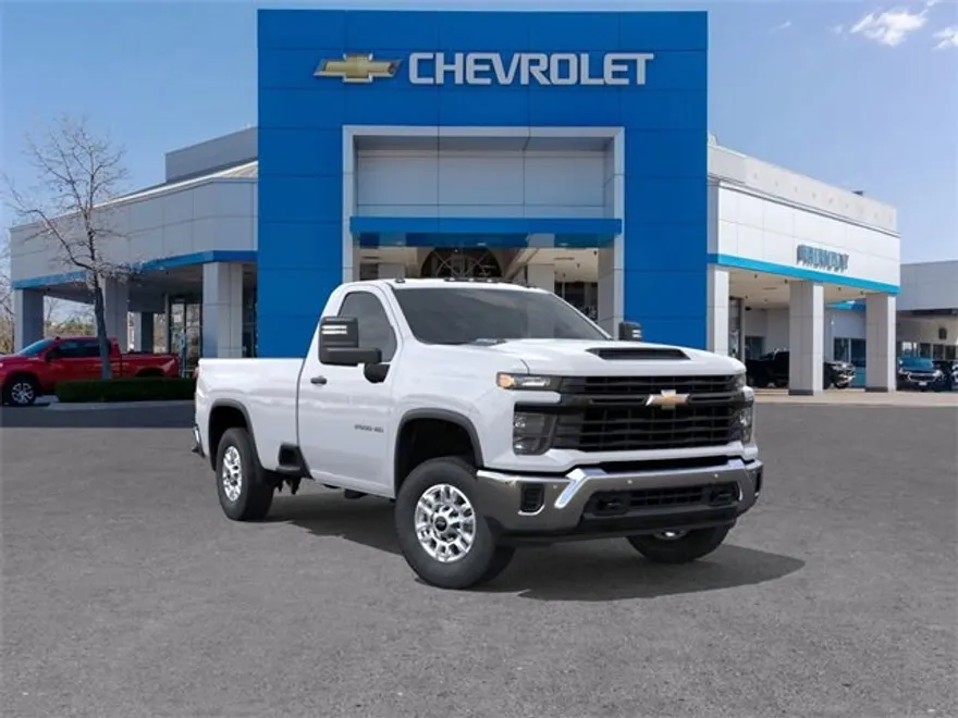 2026 Chevrolet Silverado 2500HD photo 1