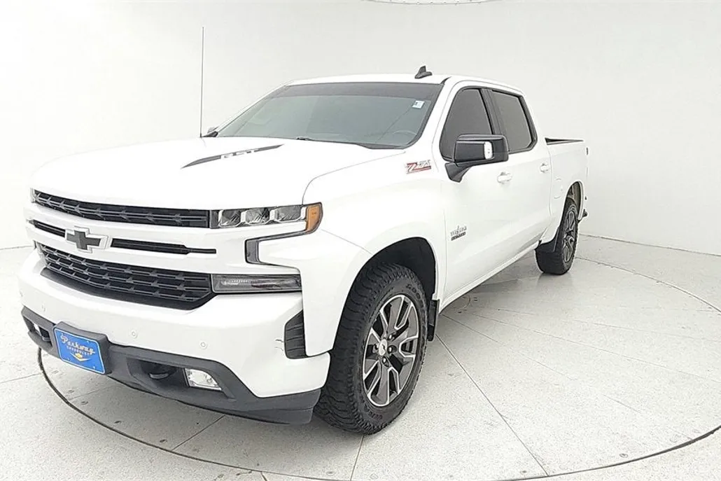 2021 Chevrolet Silverado 1500 RST photo 1