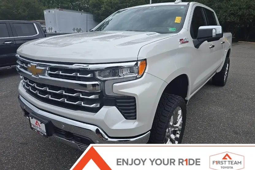 2025 Chevrolet Silverado 1500 LTZ photo 1