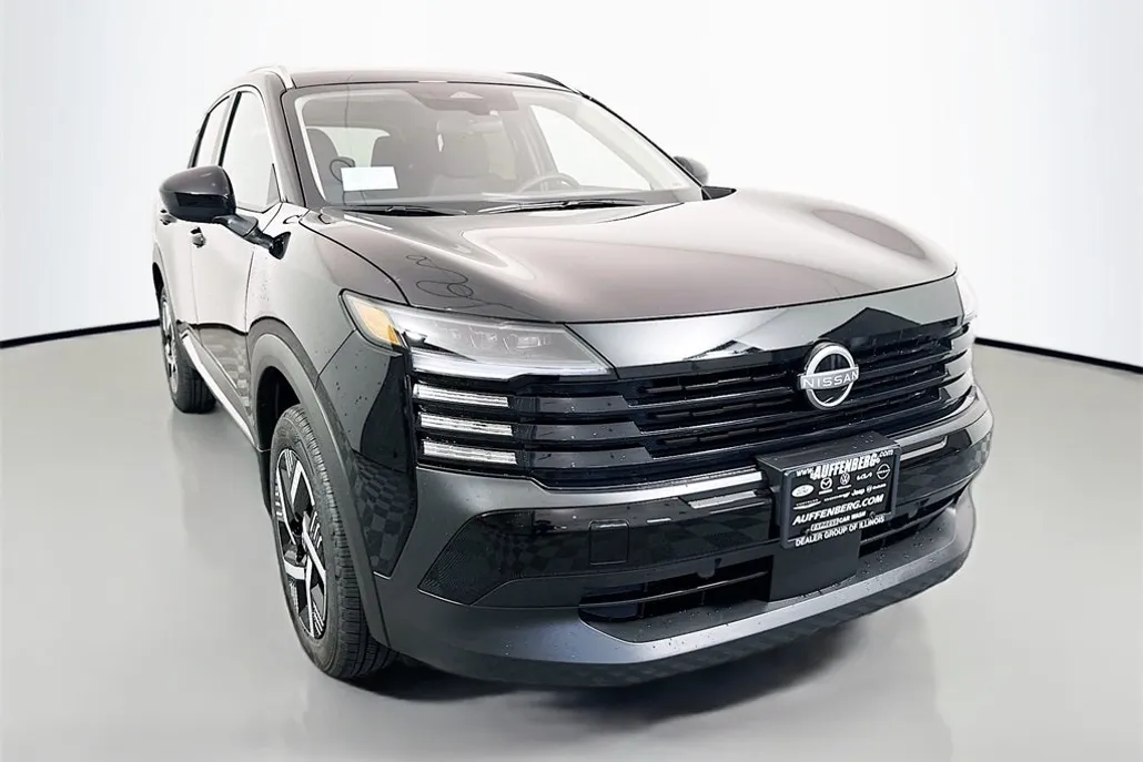 2026 Nissan Kicks SV photo 1