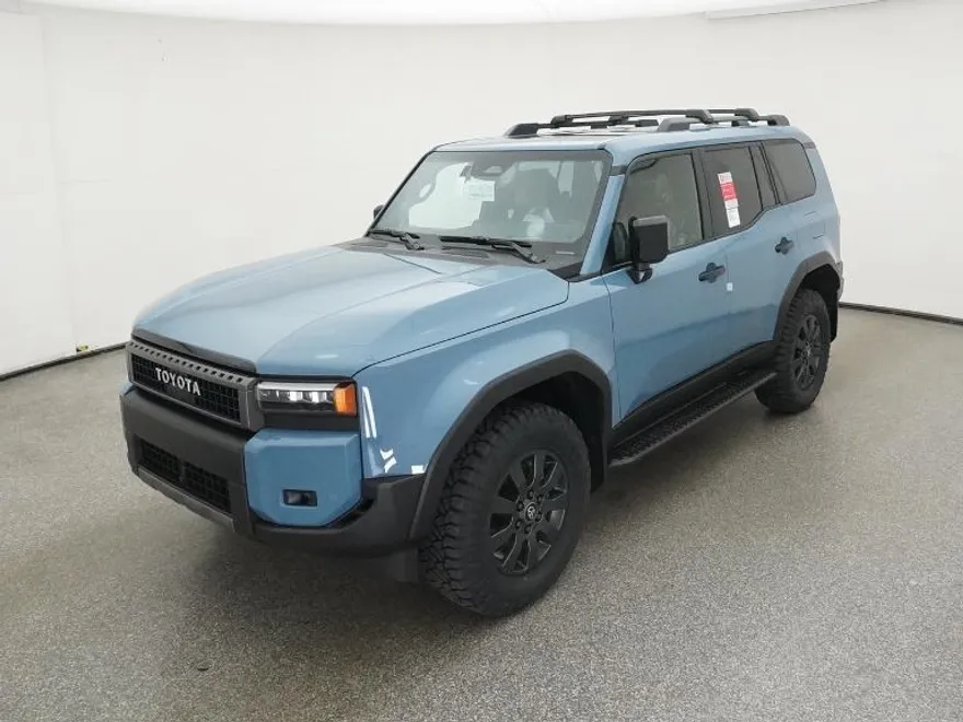 2025 Toyota Land Cruiser Premium photo 1