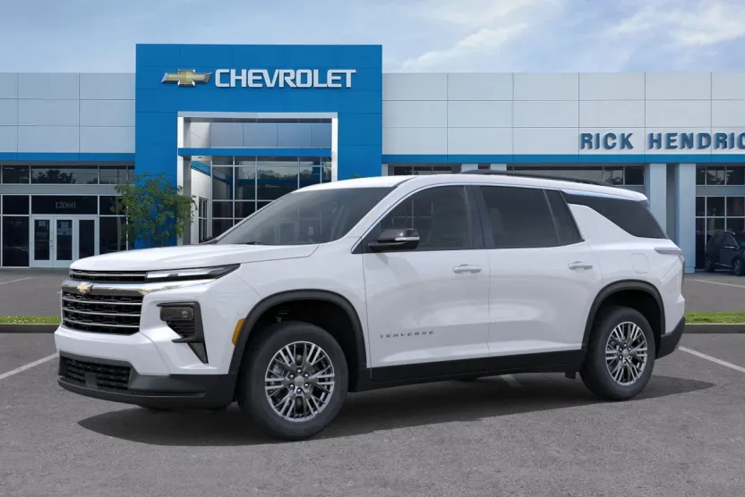 2026 Chevrolet Traverse photo 1