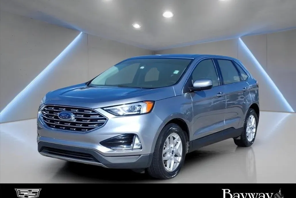 2021 Ford Edge SEL photo 1