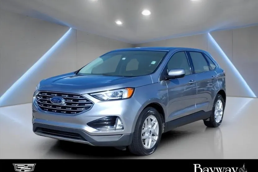 2021 Ford Edge SEL photo 1
