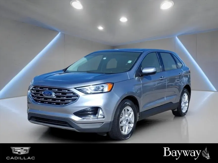 2021 Ford Edge SEL photo 1