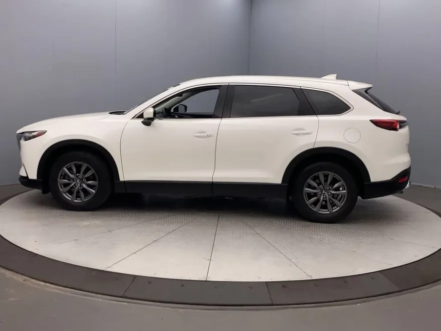 2021 Mazda CX-9 Touring photo 1
