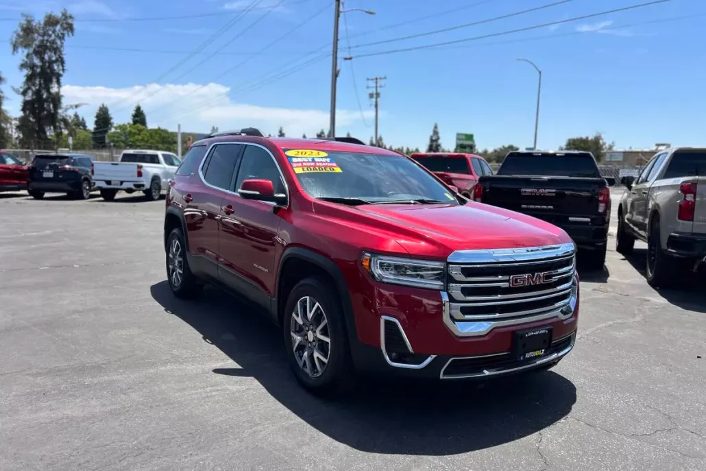 2023 Gmc Acadia SLT photo 1