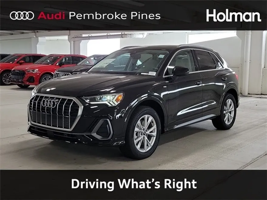2025 Audi Q3 45 TFSI S line Premium Plus photo 1