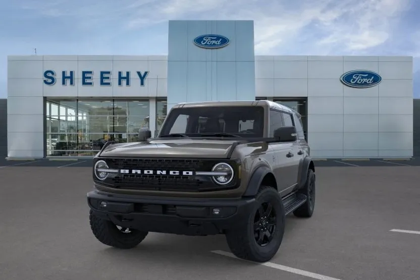 2025 Ford Bronco Outer Banks photo 1