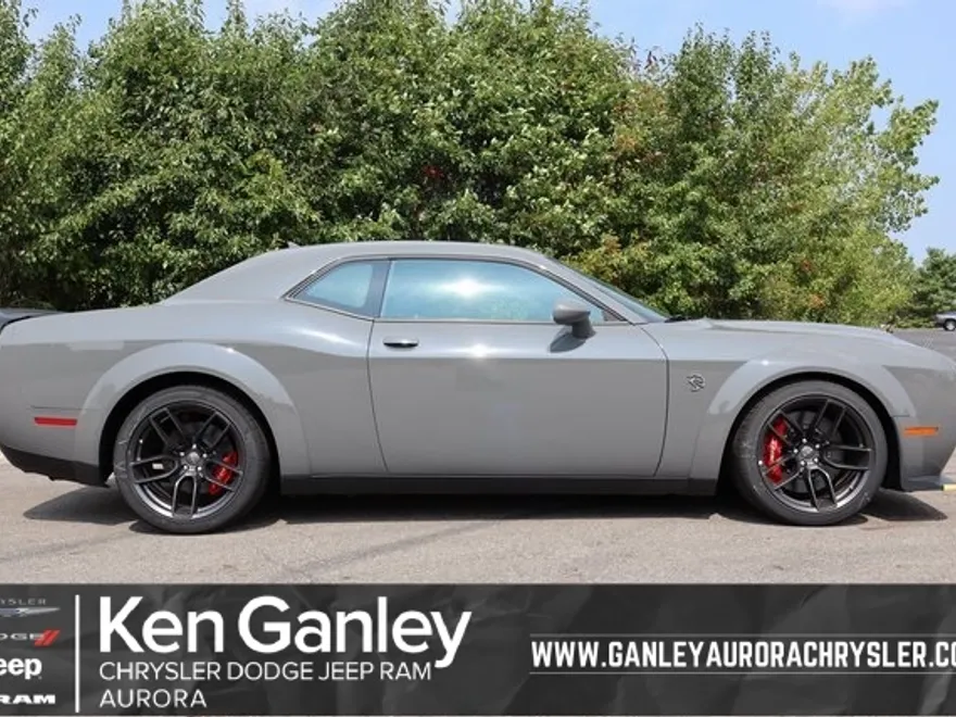 2023 Dodge Challenger SRT8 Hellcat Widebody photo 1