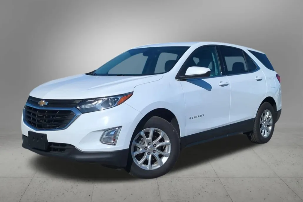 2020 Chevrolet Equinox LT photo 1