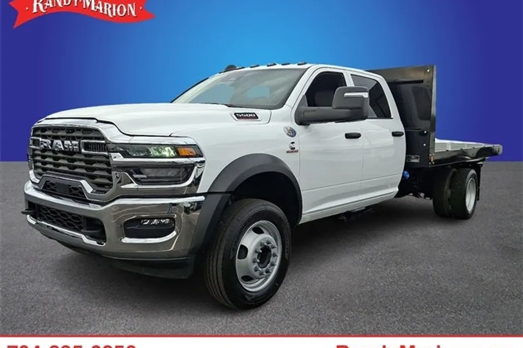 2025 Ram 5500 Tradesman photo 1