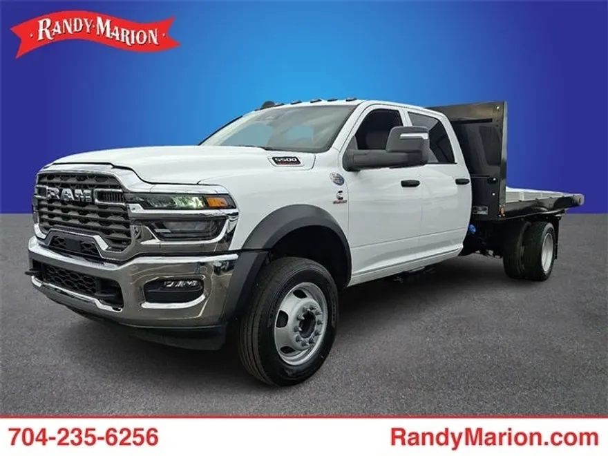 2025 Ram 5500 Tradesman photo 1