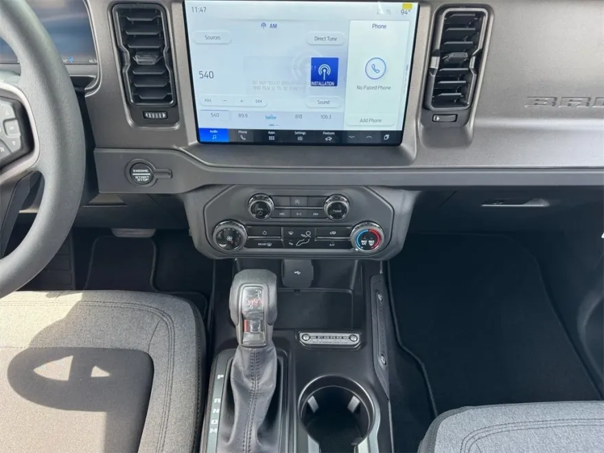 2025 Ford Bronco Base photo 11