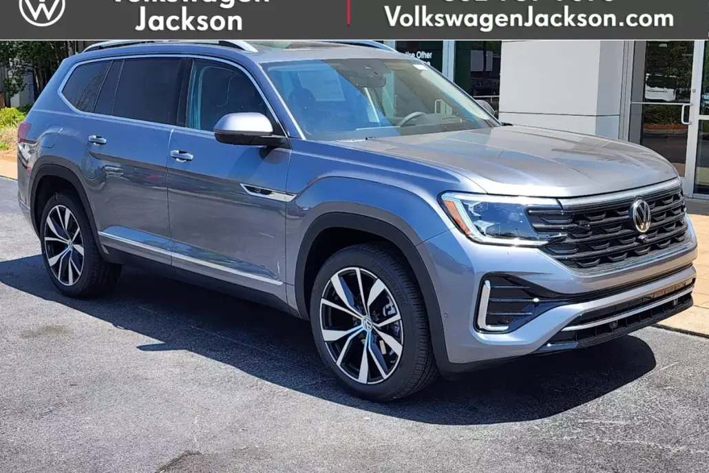 2025 Volkswagen Atlas SEL Premium R-Line photo 1